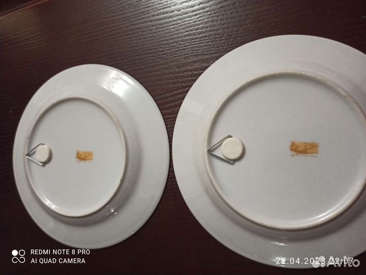 Настенная тарелка