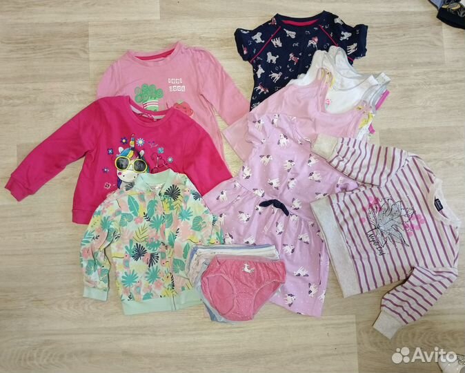 Вещи на девочку пакетом 98 р