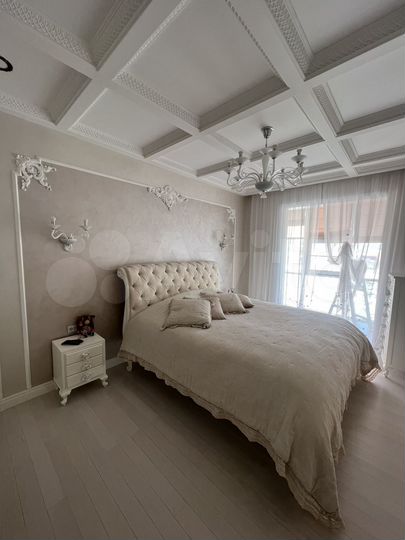 3-к. квартира, 120 м², 9/9 эт.