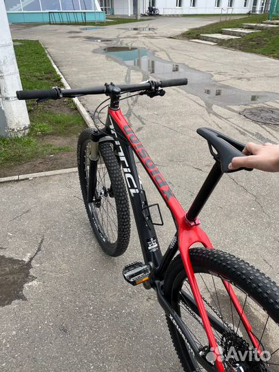 Велосипед бу взрослый карбоновый, колеса 29