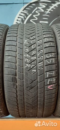 Pirelli Scorpion Winter 325/35 R22