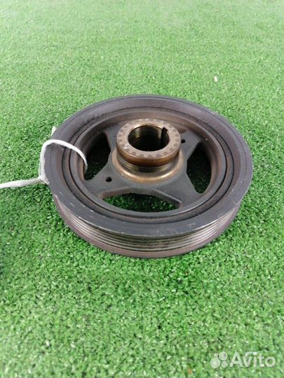 Шкив коленвала Nissan Lafesta NB30 MR20DE 2005