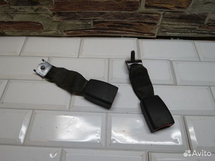 Ответная часть ремня безопасности Hyundai Solaris