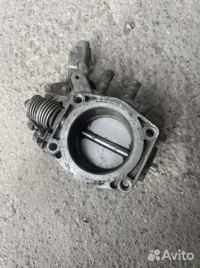 Распредвал е 34