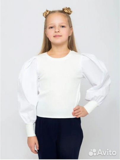 Блузка новая на девочку 152