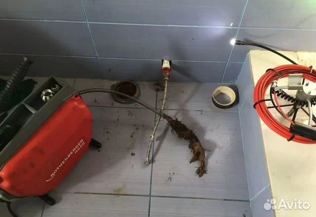 Сантехник. Прочистка засора. Гидродинамика