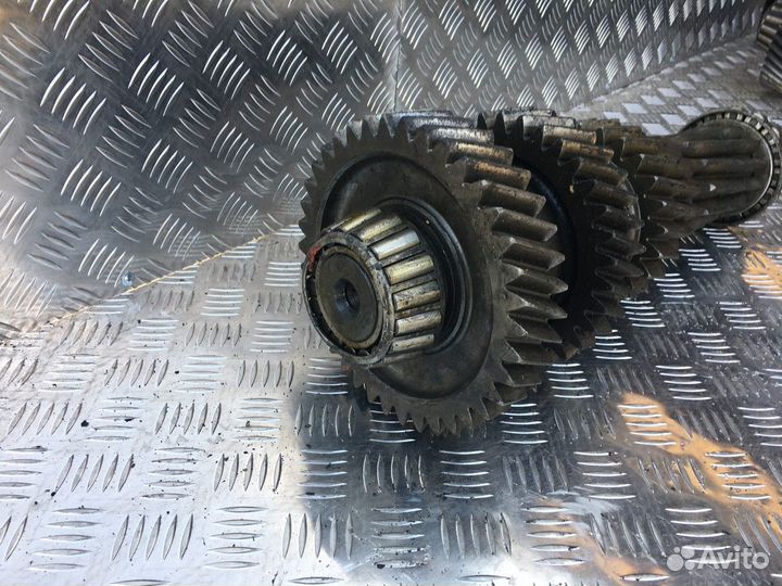 1393880 Промежуточный вал кпп