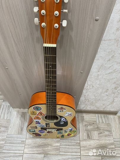 Классическая гитара 6ти струнная