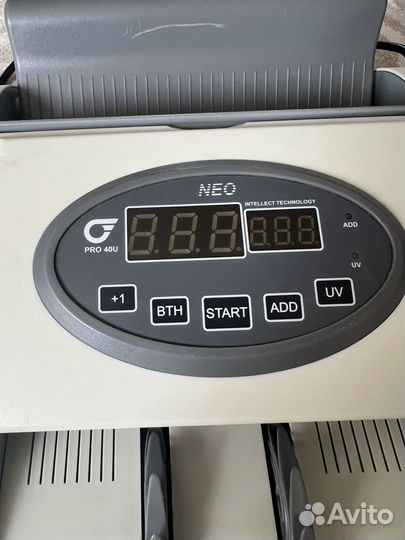 Счетчик банкнот PRO 40U NEO