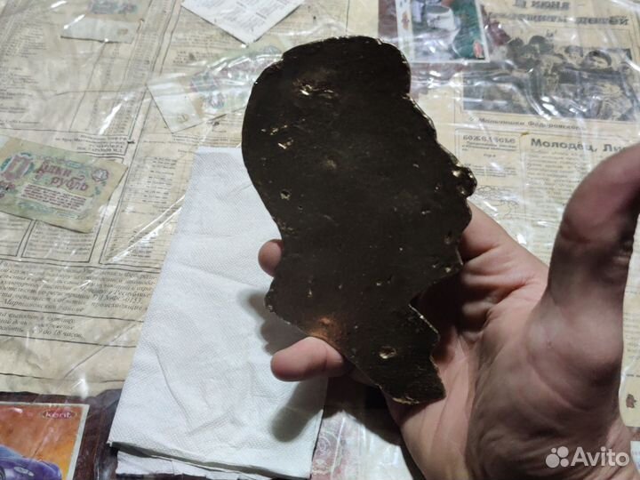 Барельеф / И.В. Сталин