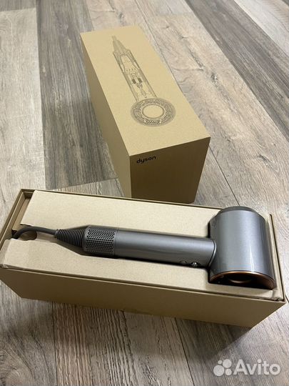 Модель Dyson Supersonic HD007