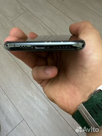 iPhone 11 Pro, 64 ГБ