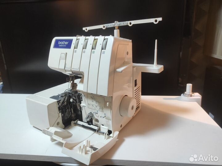 Швейная машина и оверлок