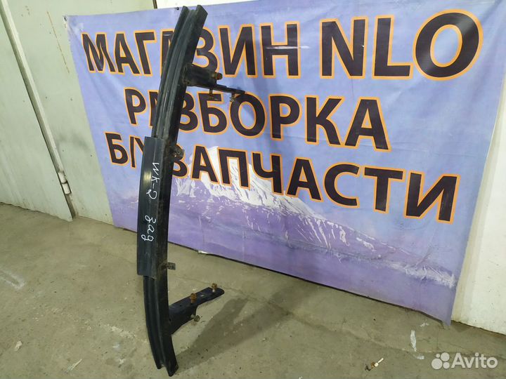 Jeep grand cherokee wk2 усилитель бампера задний