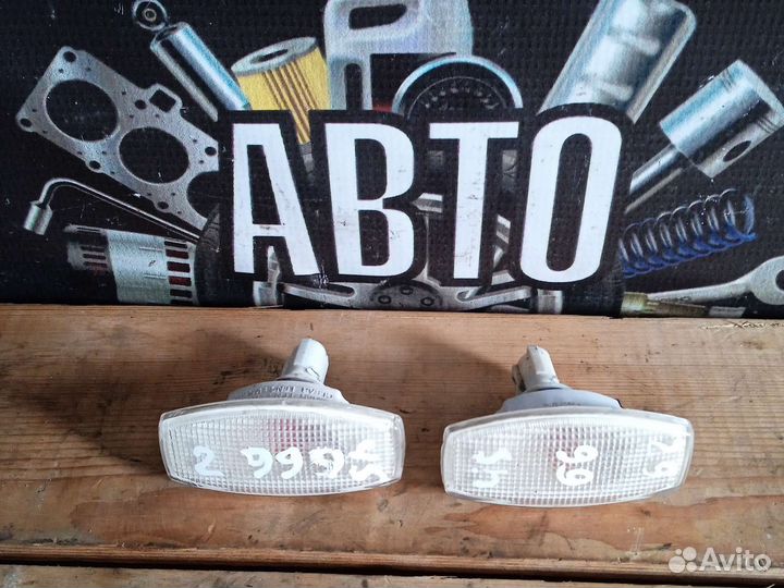 Повторитель поворота в крыло Шевроле lacetti