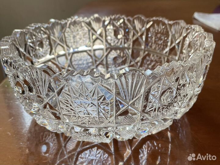 Хрустальная салатник 20 на 9,5