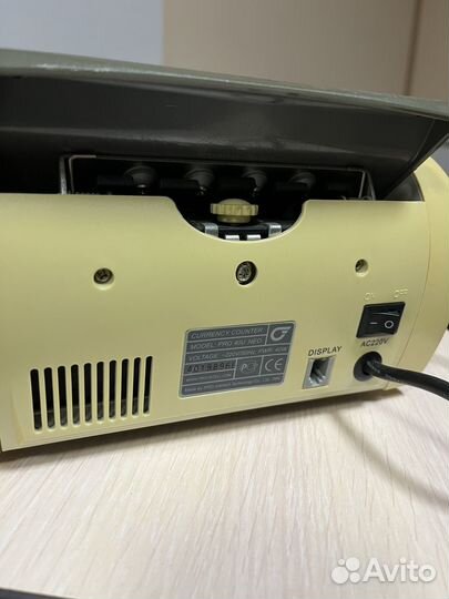 Машинка для счета денег