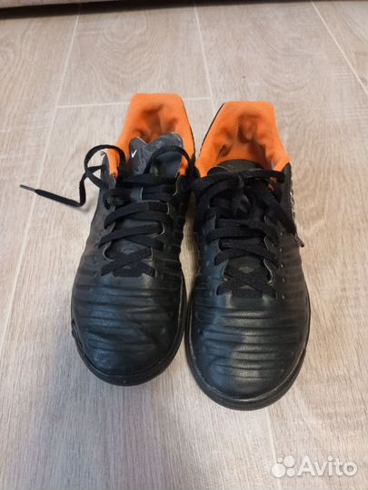 Футбольные бутсы nike детские