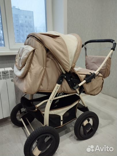 Коляска-трансформер