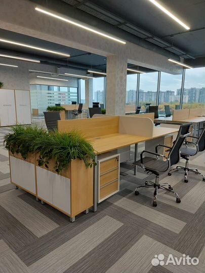 Современная мебель для офиса в стиле open space