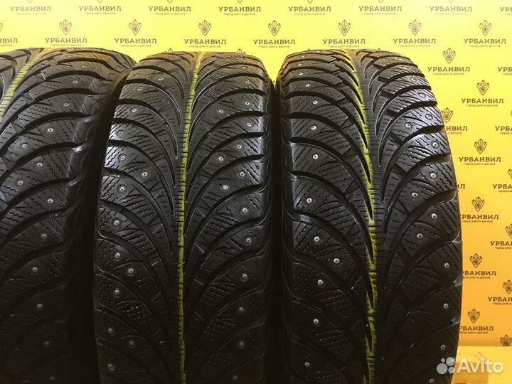 Sava Eskimo Stud 215/65 R16 98T