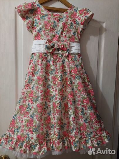 Нарядное платье для девочки