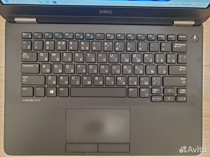 Dell latitude E7270 i5-6300U 2.4GHz/8Gb/SSD 256Gb