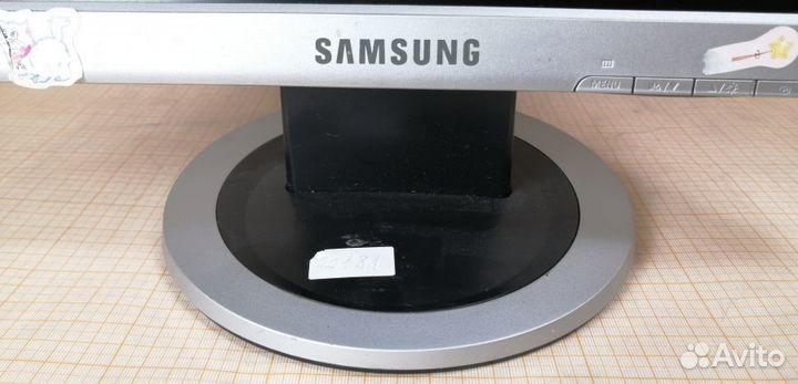 Монитор б/у 17