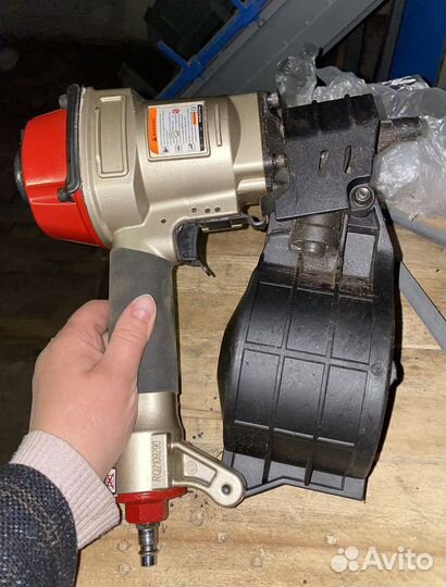 Пневматический пистолет для гвоздей CN55