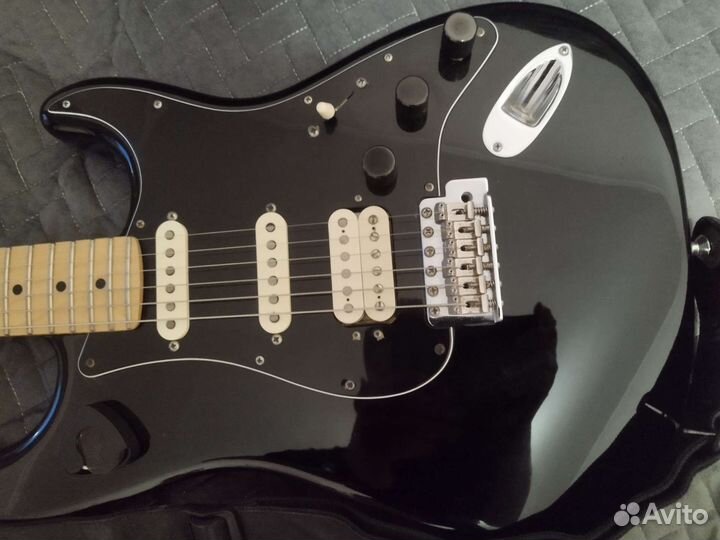 Электронная гитара