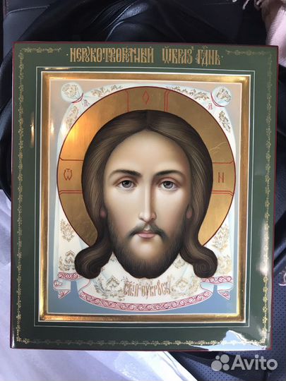 Продам икону с образом Спаса Нерукотворного