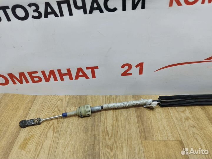 Трос переключения передач АКПП Volkswagen Polo 6