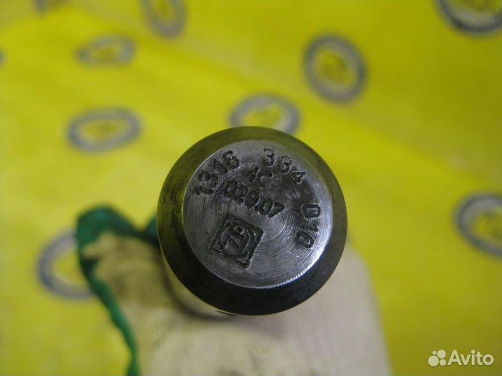 Шток вилки переключения передач кпп 1316334010 DAF