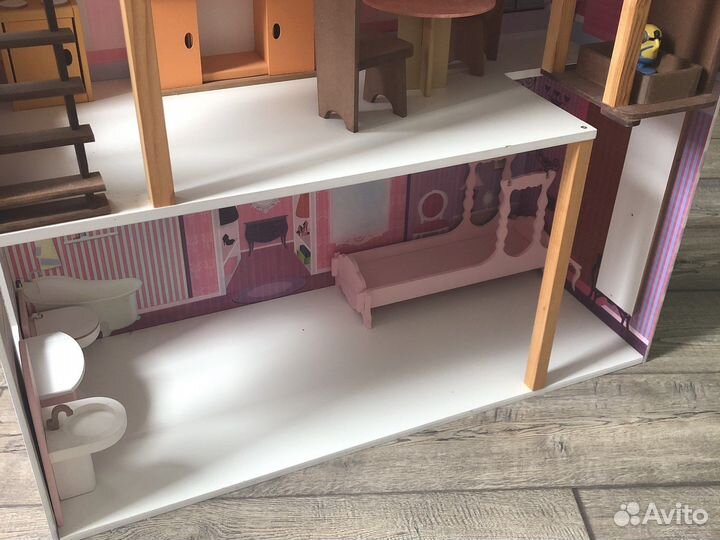 Домик для кукол