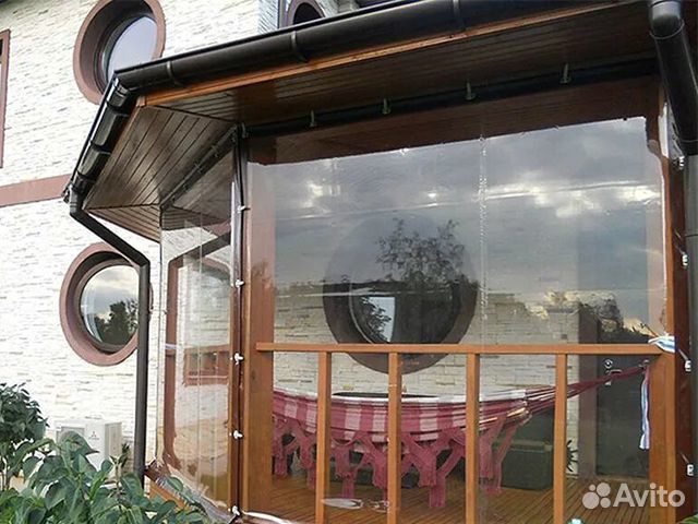 Узнайте стоимость мягких окон для беседок, веранд