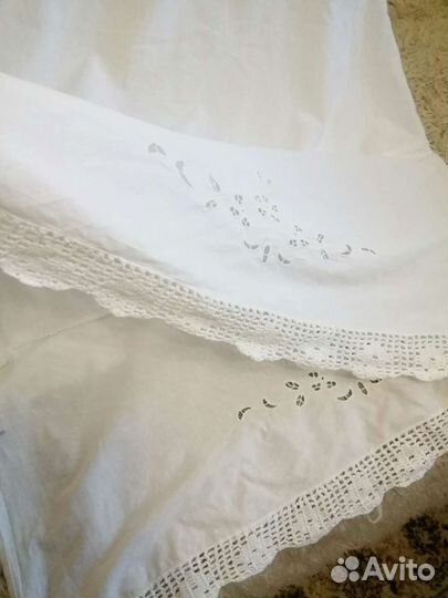 Ажурная простынь для убранства русской избы