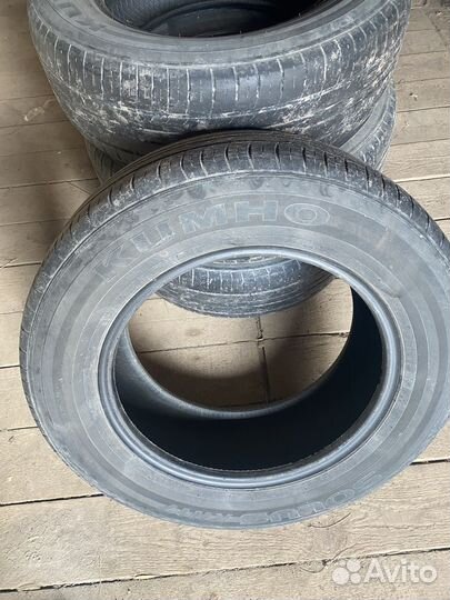 Kumho Solus KH17 215/65 R16 98H