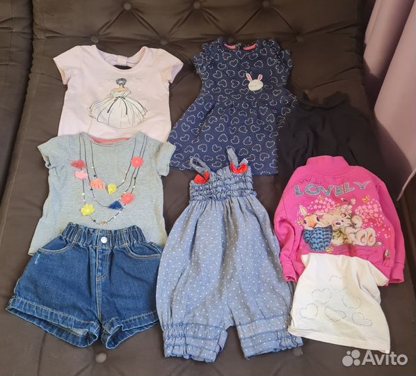 В доставке.Вещи пакетом на девочку 80