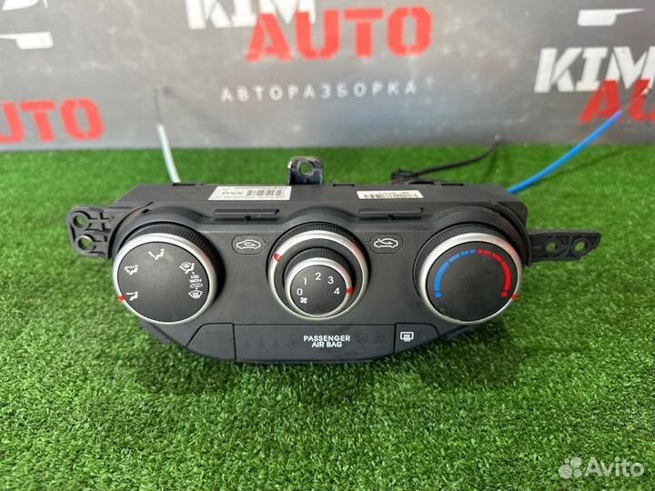 Блок управления отопителем Kia Picanto 2 1.0 G3LA
