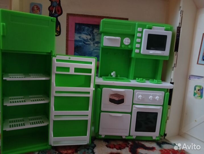 Мебель для кукольного домика