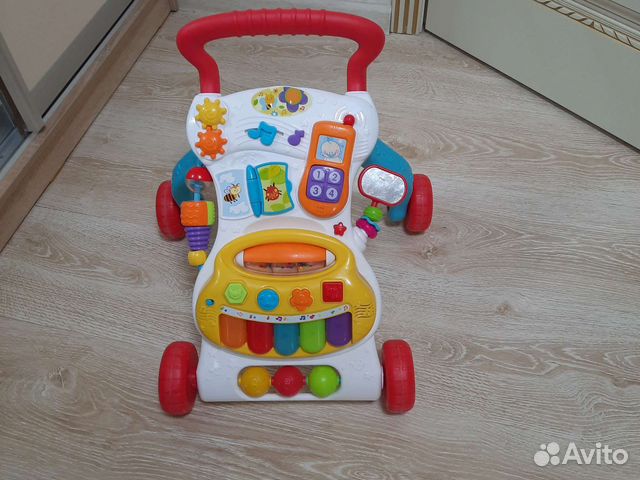 Машинка-каталка