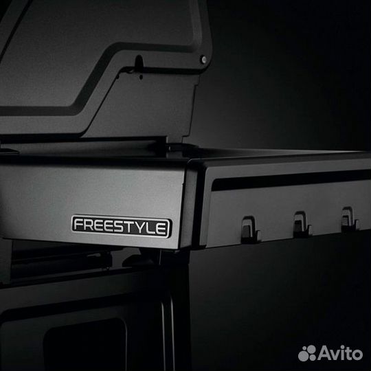 Газовый гриль Napoleon Freestyle 425