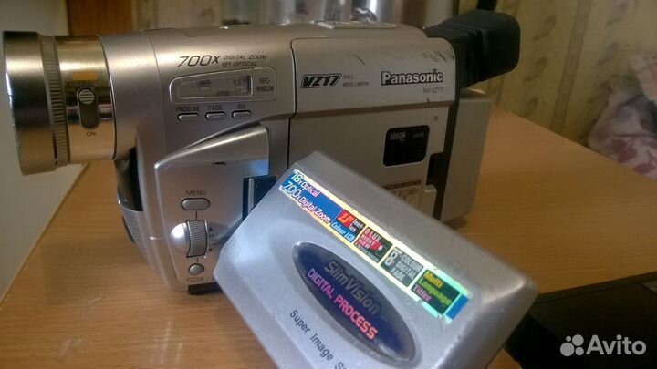Видеокамера Panasonic NV-VZ17