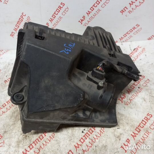 Корпус воздушного фильтра Nissan Teana J32 QR25DE