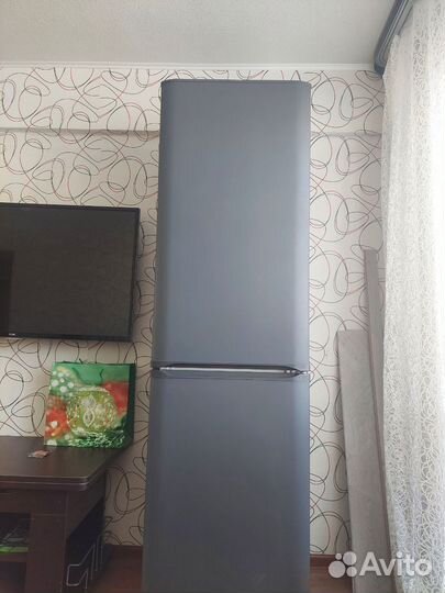 Холодильник бу