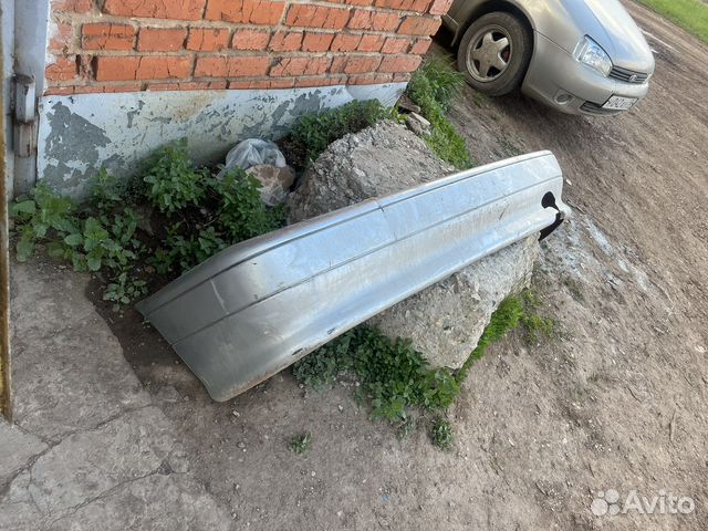 Переднее правое крыло LADA xray белое