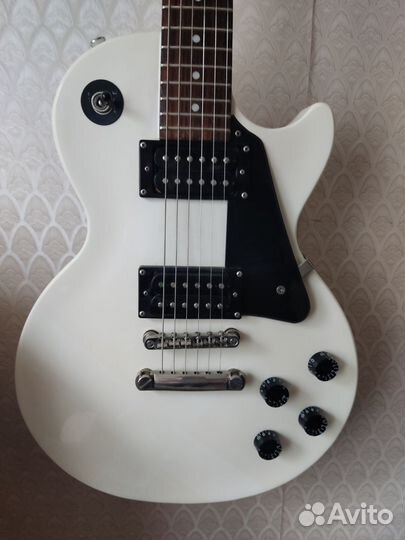 Электрогитара Epiphone les paul studio