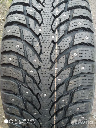 Nokian Tyres Hakkapeliitta 9 235/45 R18
