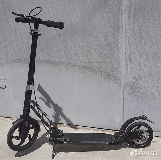 Самокат Roces 200