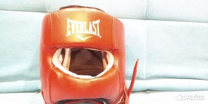 Шлем с защитой носа Everlast Elite